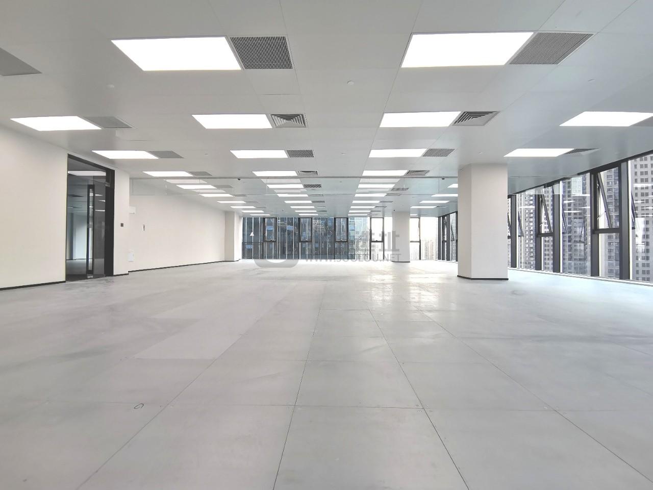 秣陵中心面积1600平