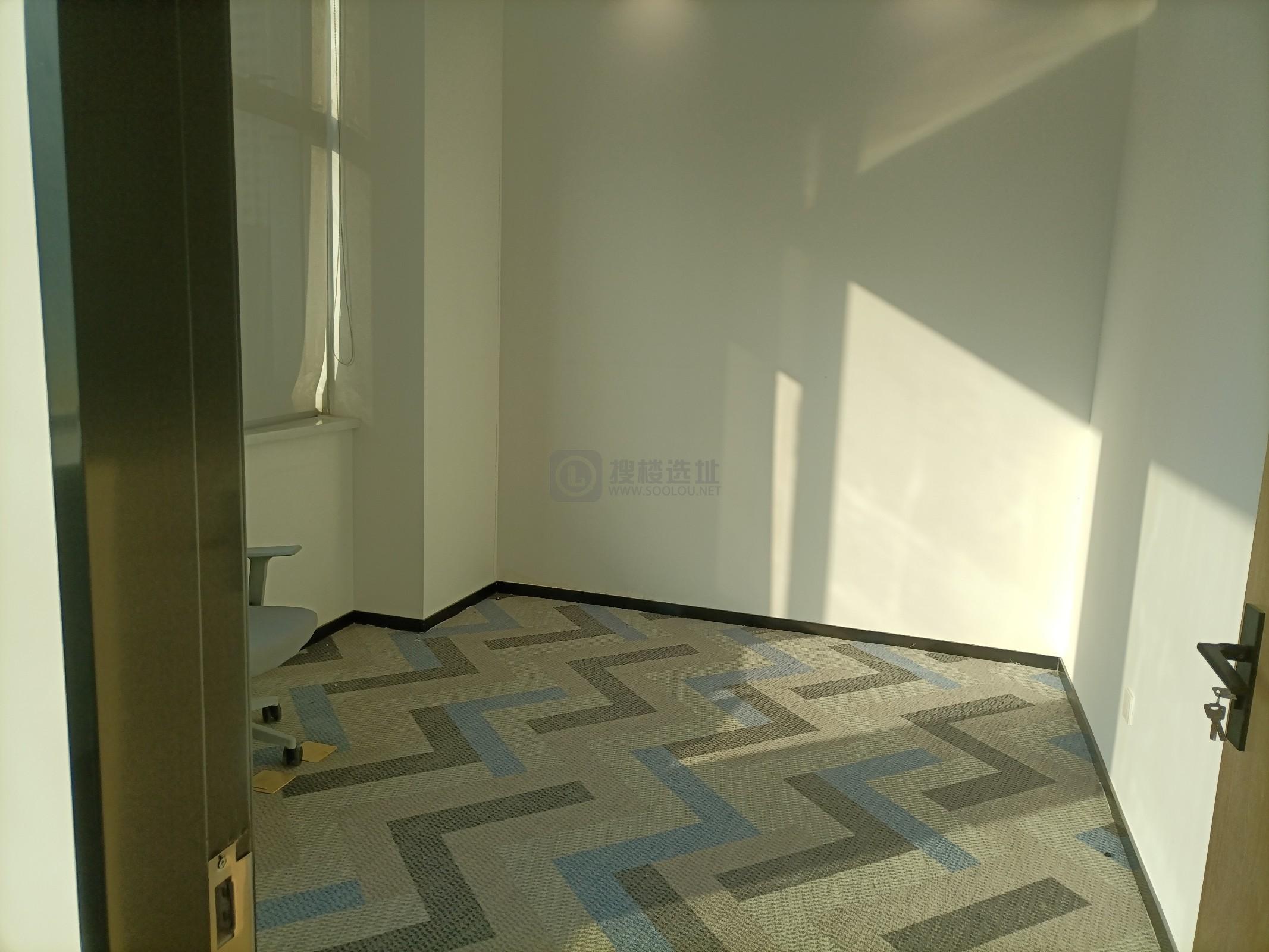 东鼎大厦面积118平