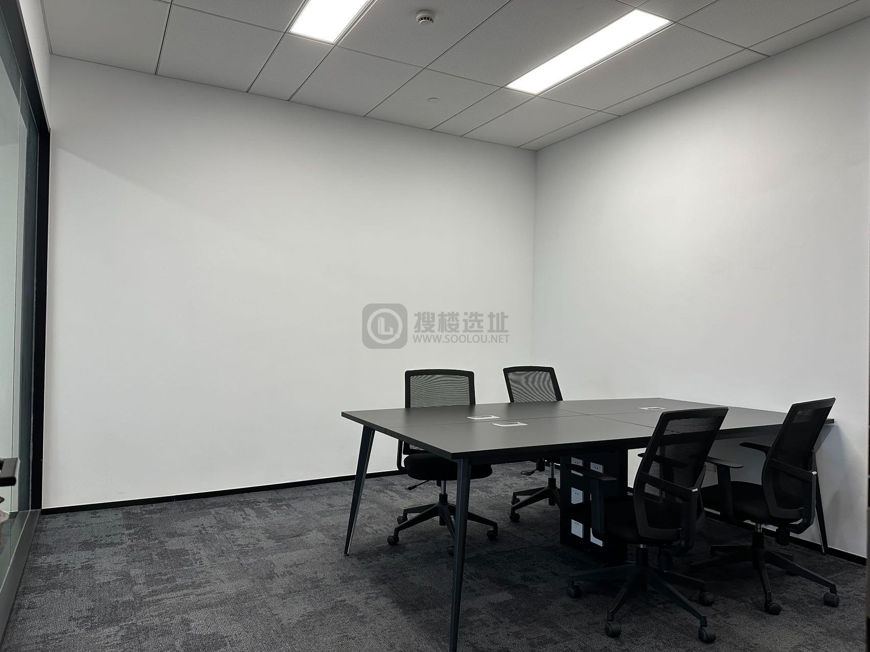  银城INC面积152平