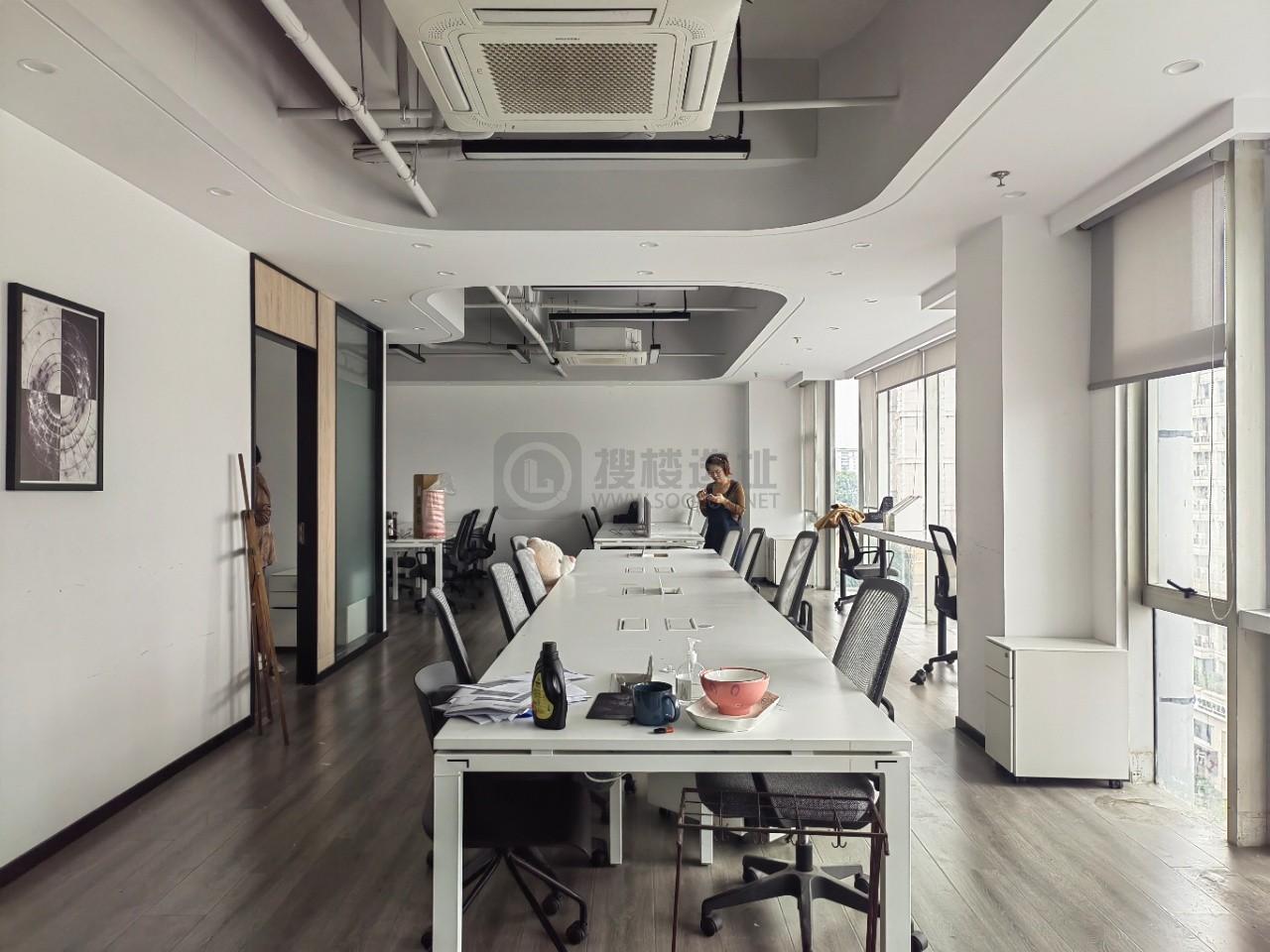 东鼎大厦面积183平