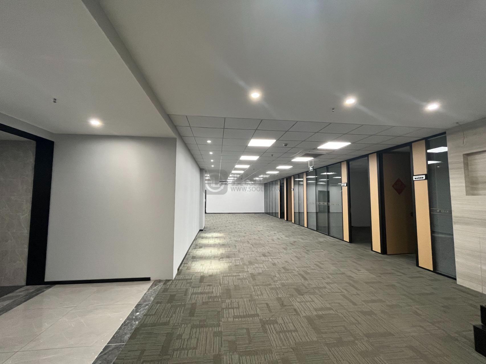  银城INC面积880平