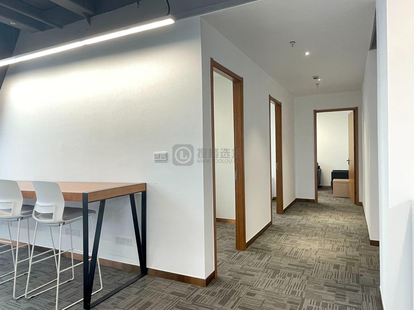  银城INC面积344平