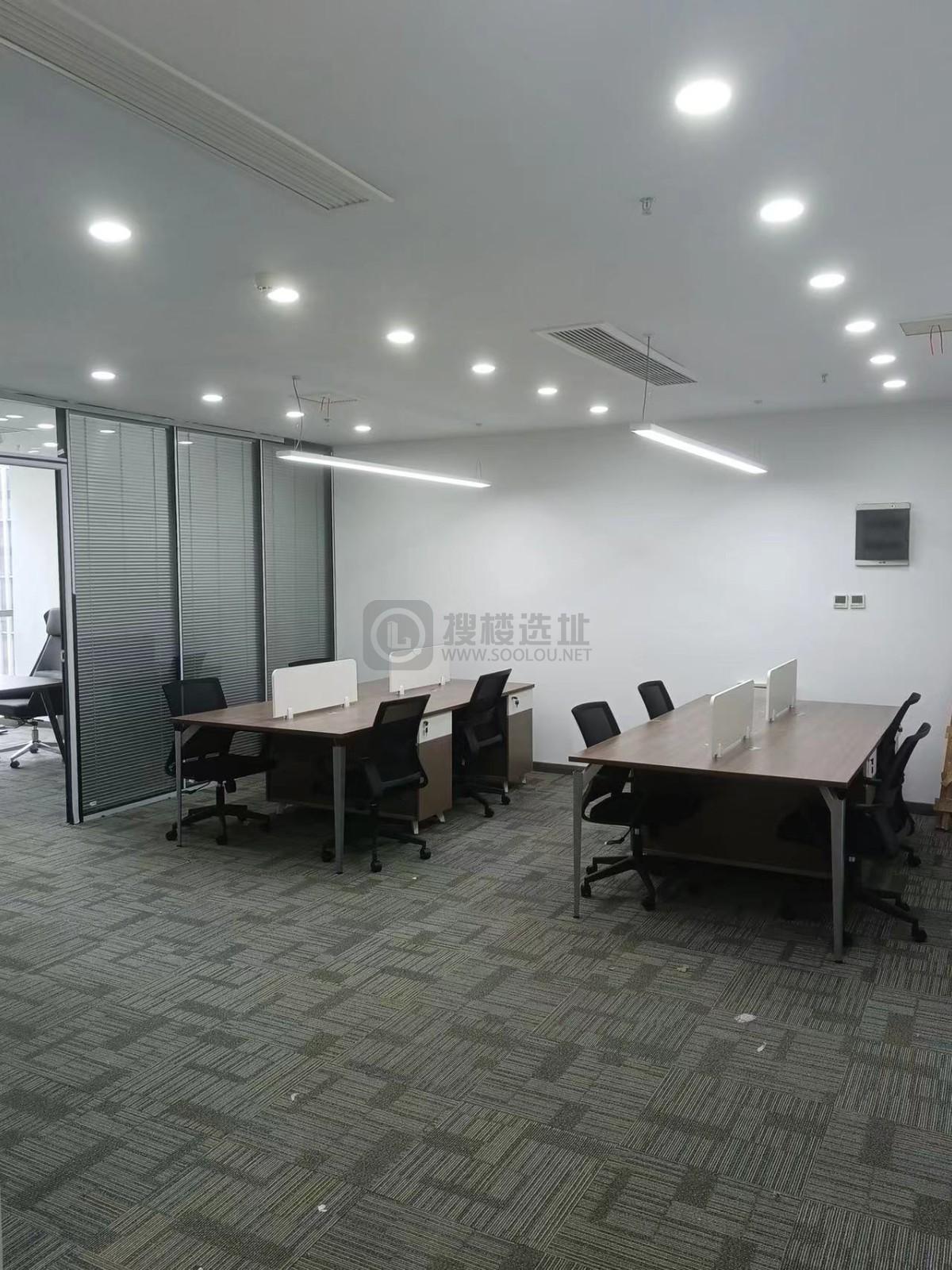 未来网络小镇面积86平