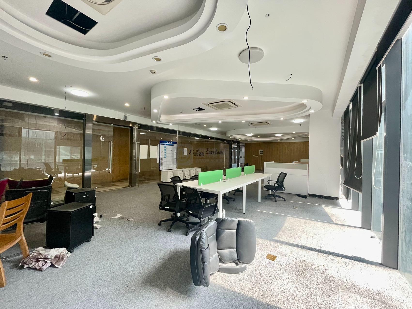 未来网络小镇面积200平