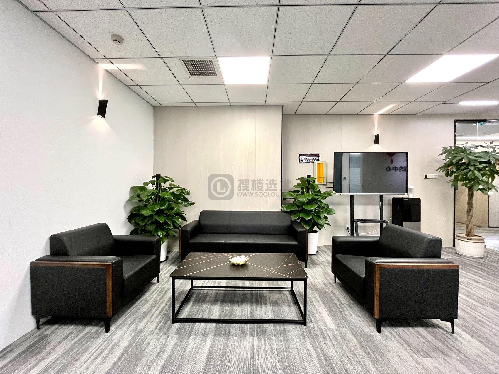 中南国际大厦面积455平