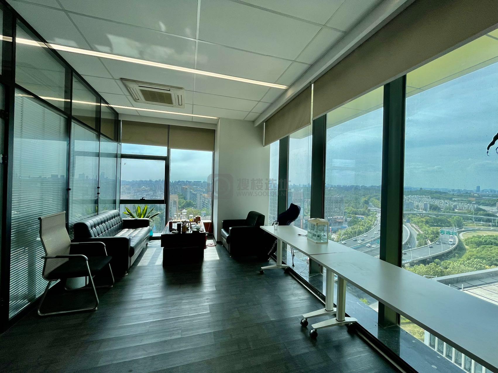 紫云智慧广场面积325平