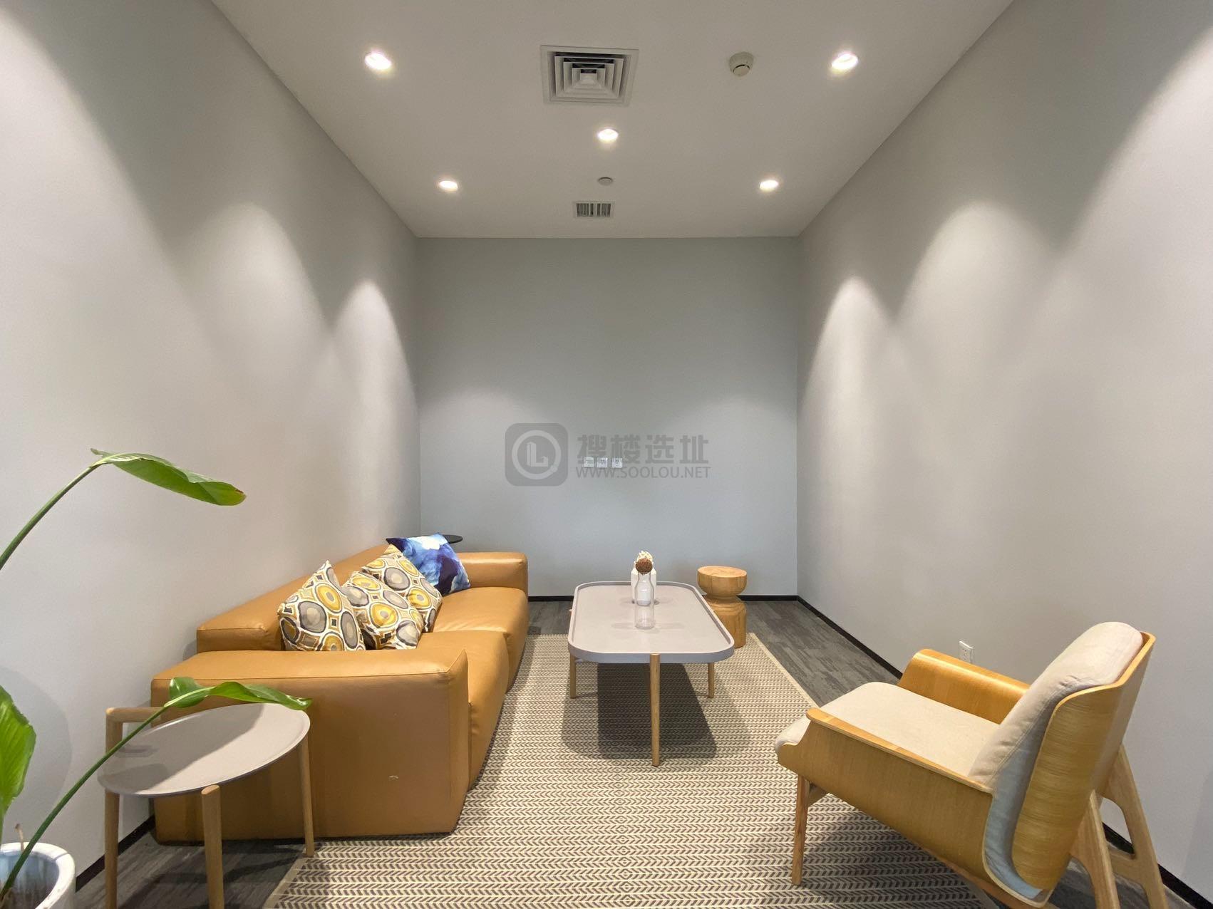 南京金融城面积175平