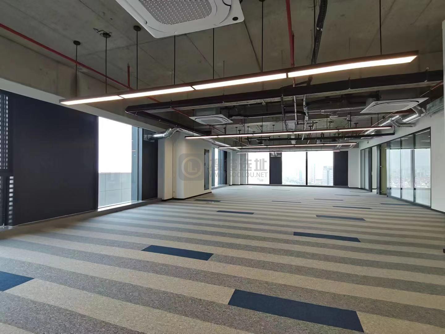 嘉瑞中心面积272平