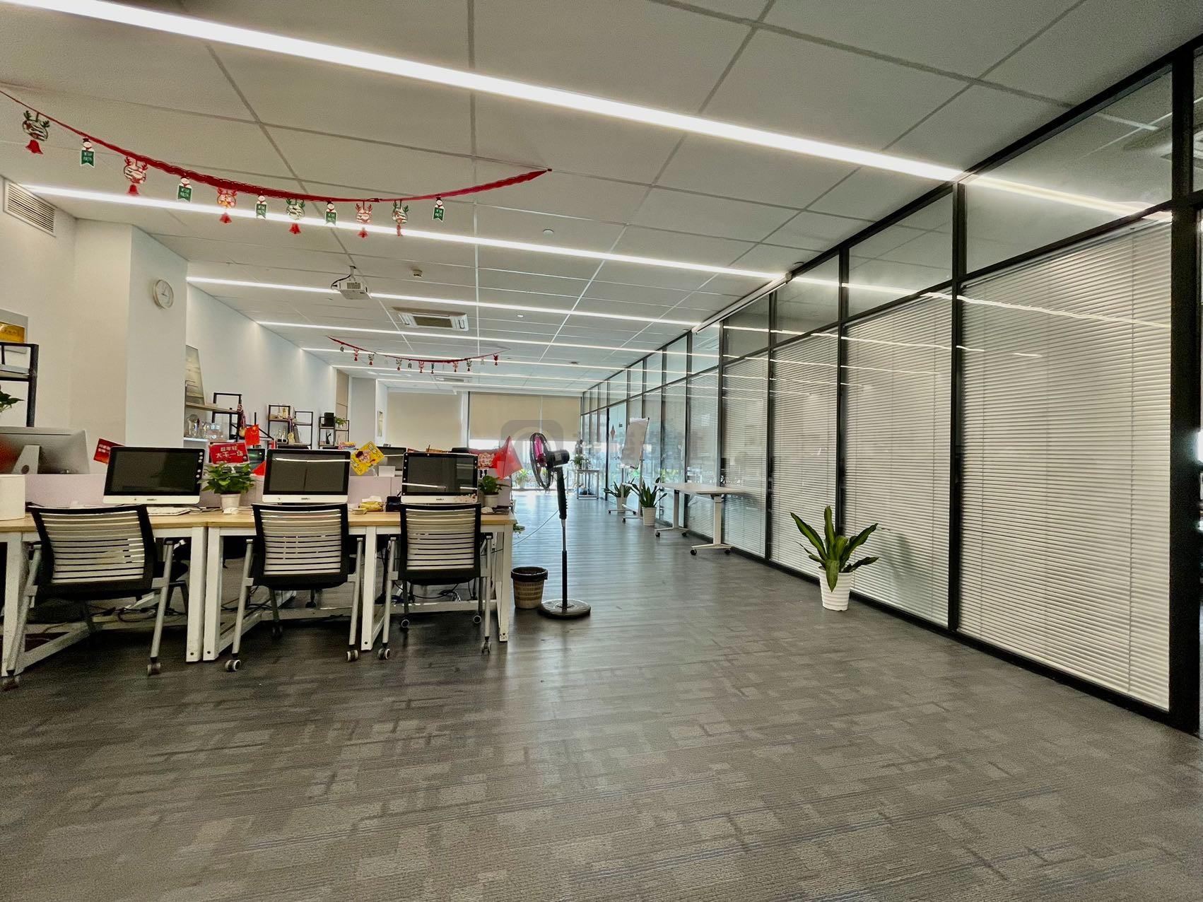 紫云智慧广场面积325平