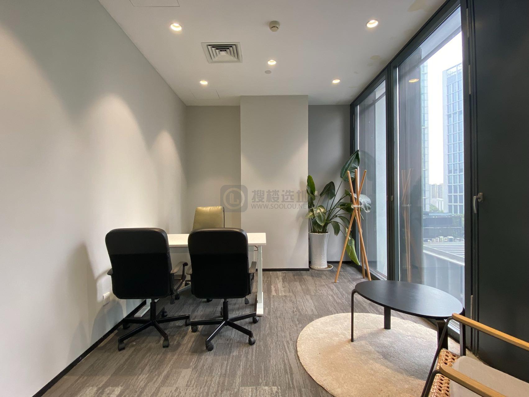 南京金融城面积175平