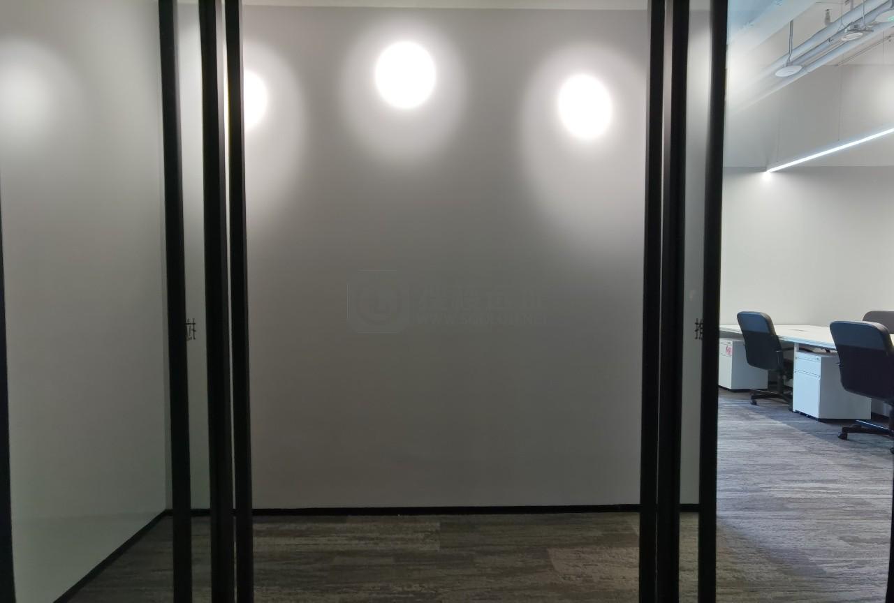 南京金融城面积137平