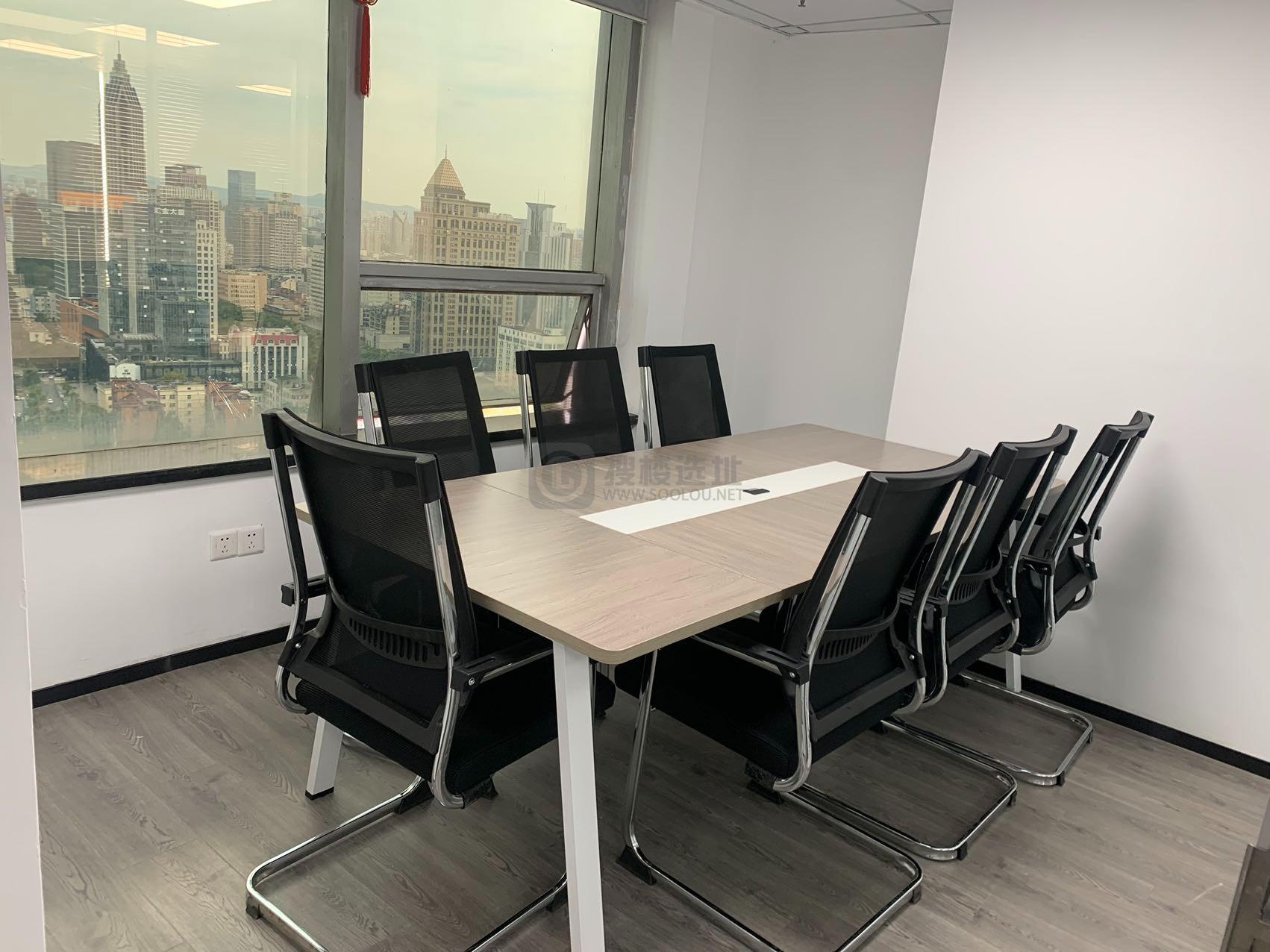 新华大厦面积208平