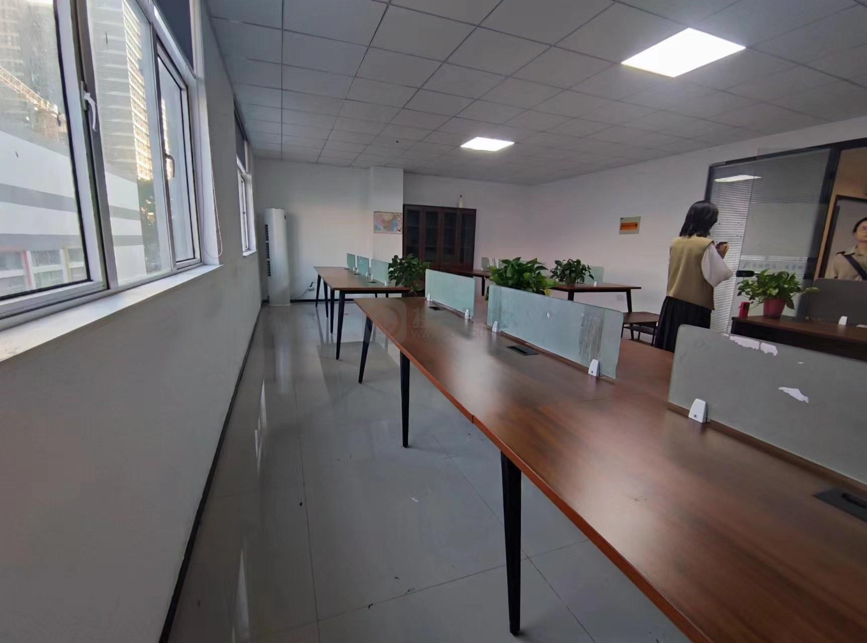 创立方·立汉科技园面积80平