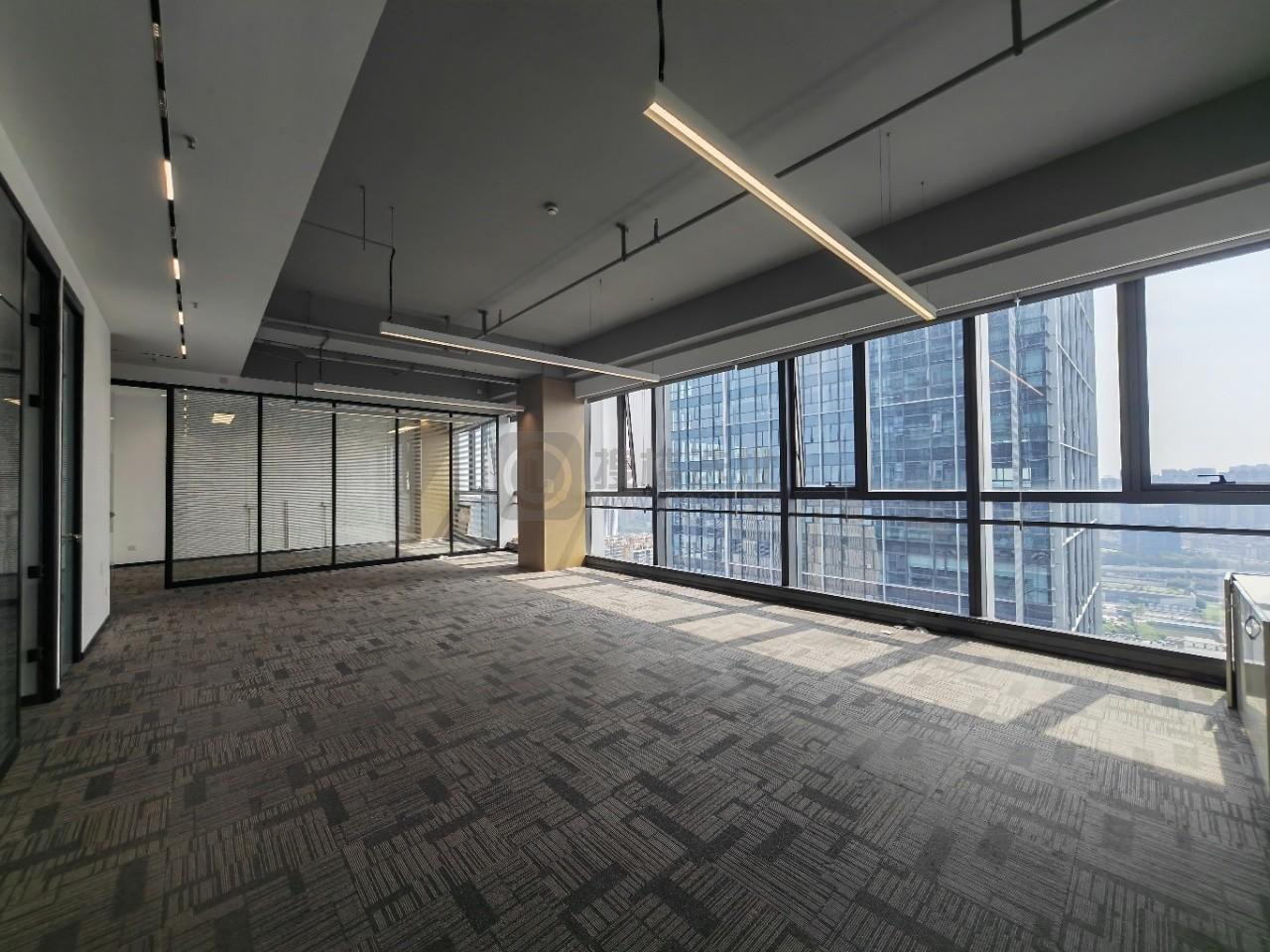 龙湖时代上城面积260平