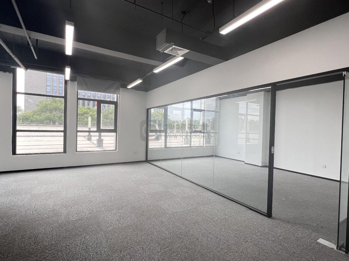 垠坤STAR科创中心（秣陵）面积389平