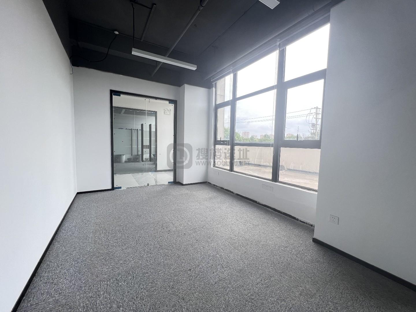 垠坤STAR科创中心（秣陵）面积389平