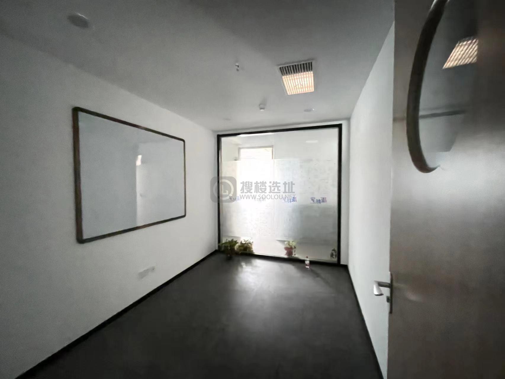 江广创艺工场面积465平