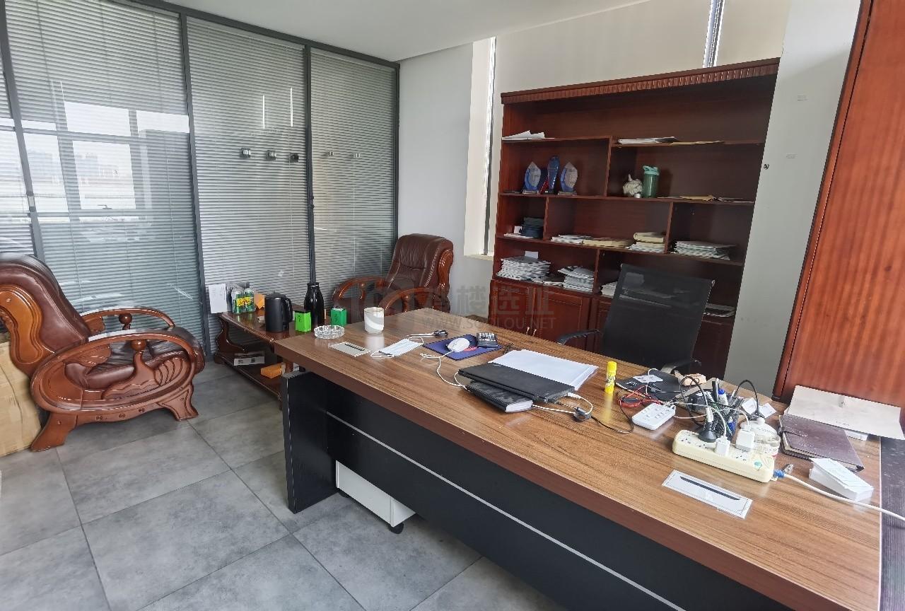 胜太科技大厦面积80平