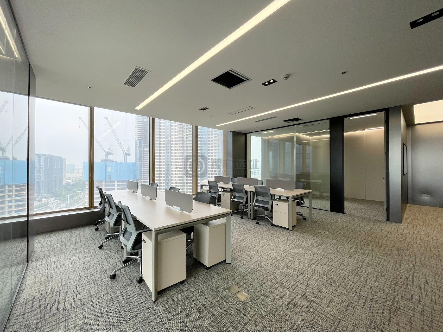 河西金鹰世界面积236平