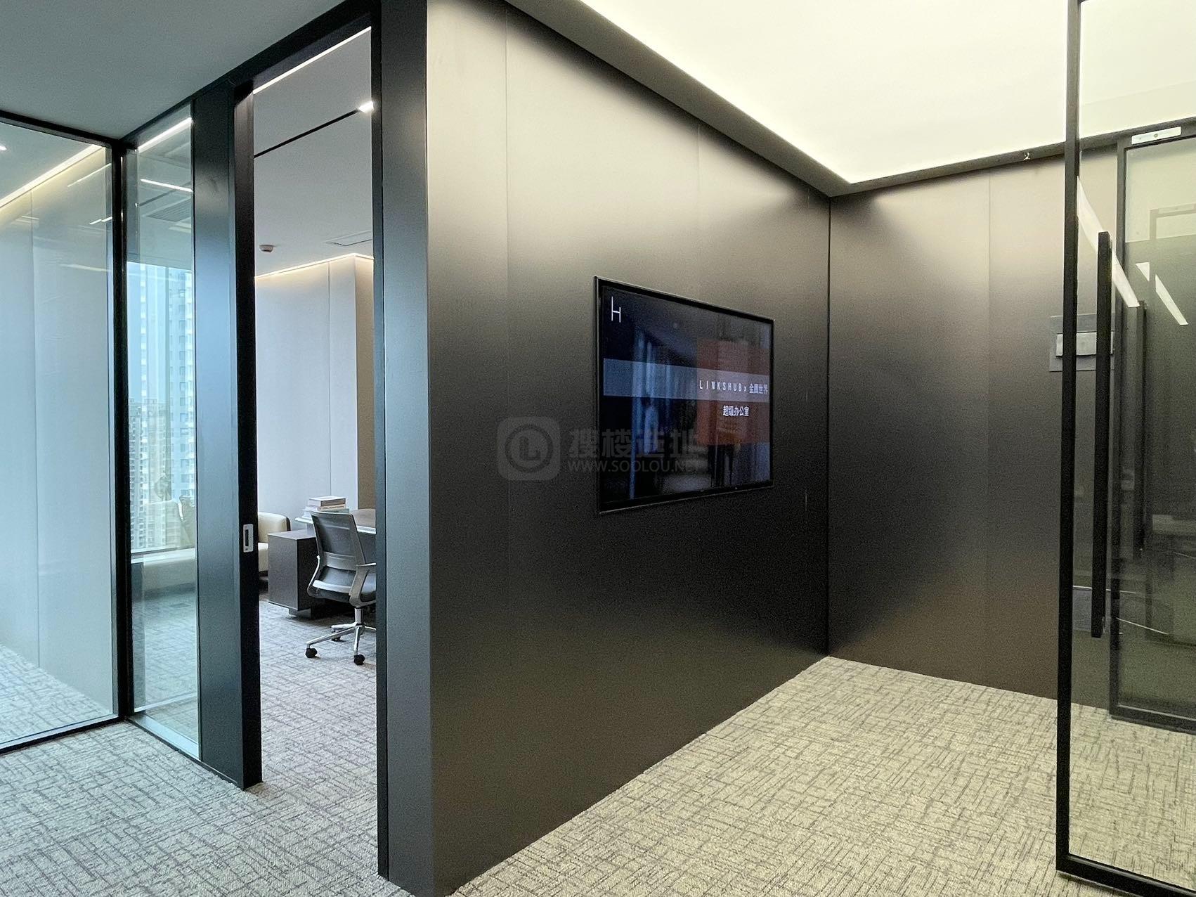 河西金鹰世界面积175平