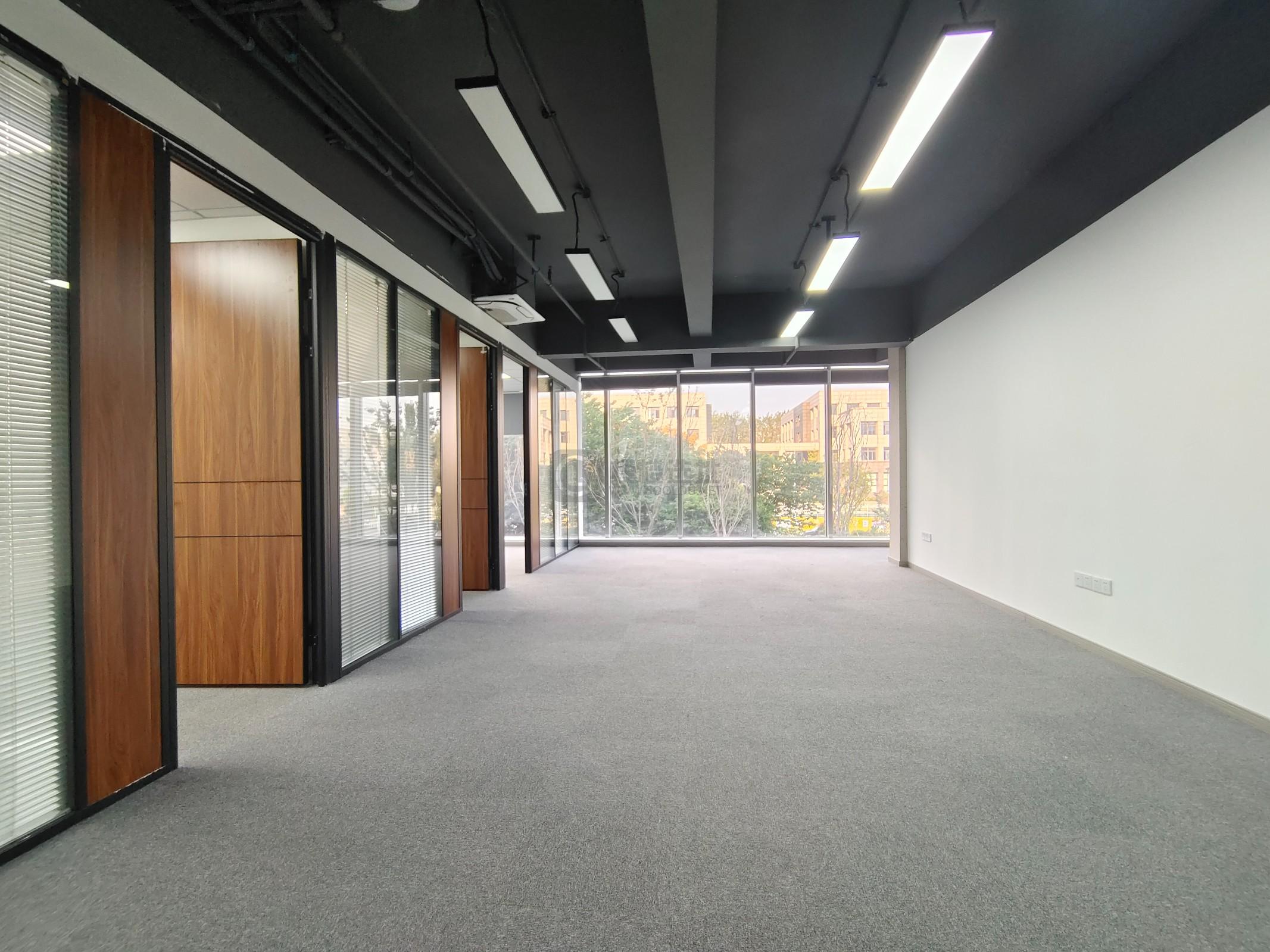 紫金智谷面积150平