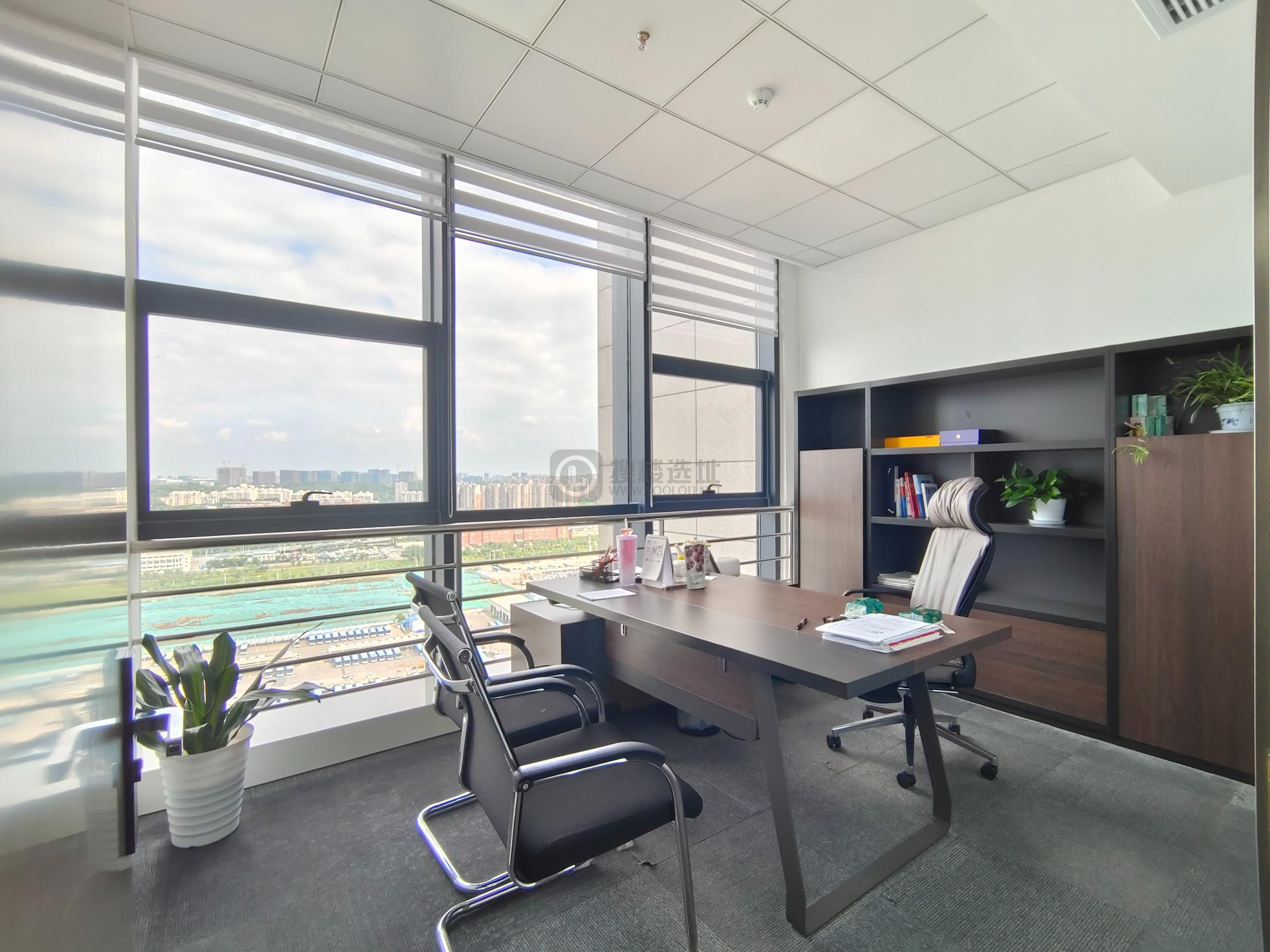 龙熙大厦面积380平