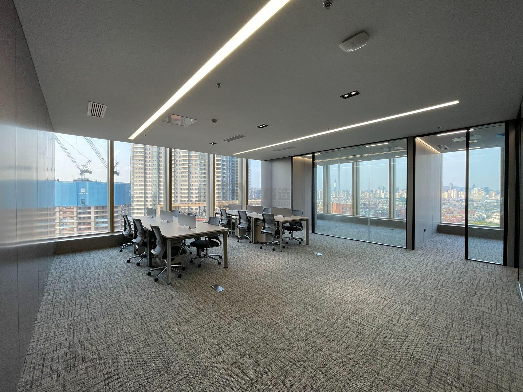 河西金鹰世界面积226平