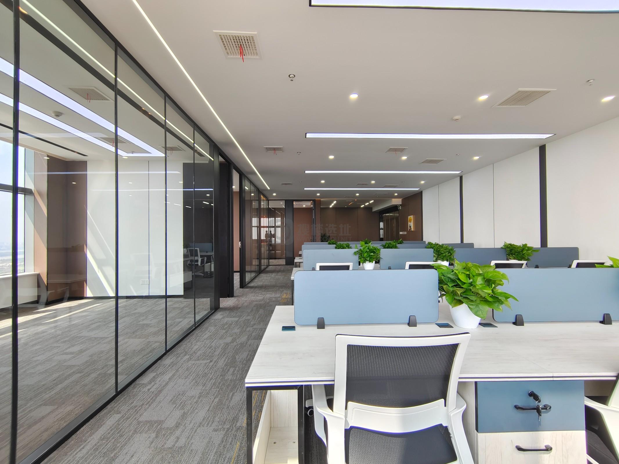 苏宁慧谷面积318平