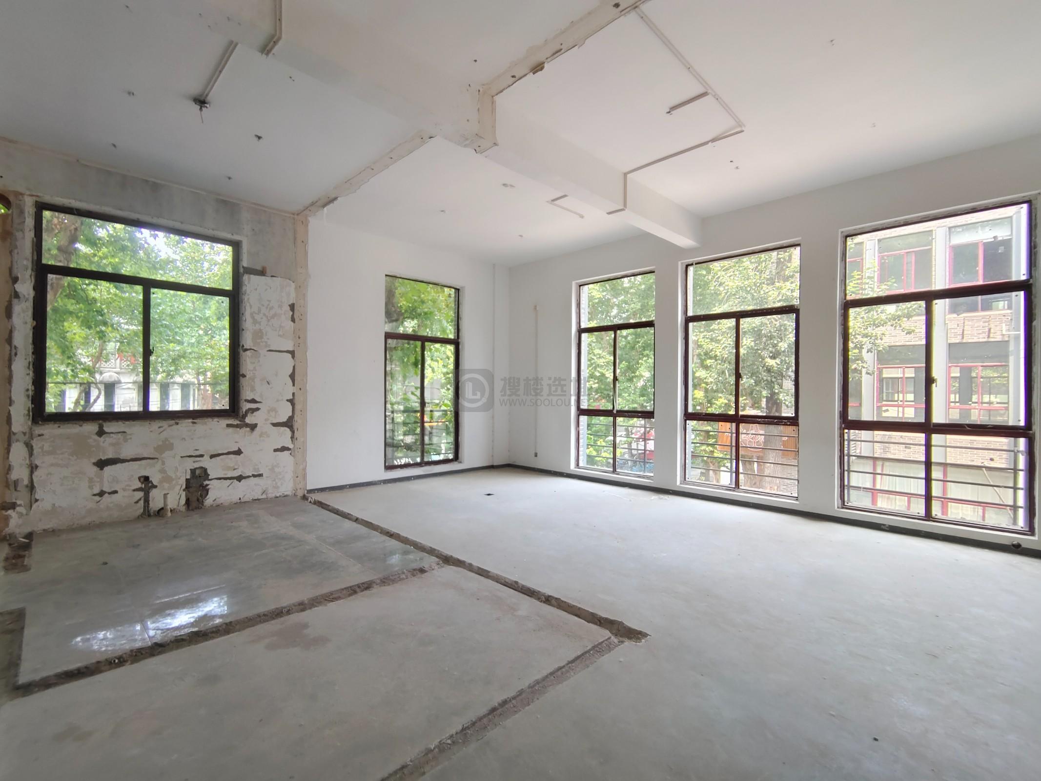 创意东八区面积710平