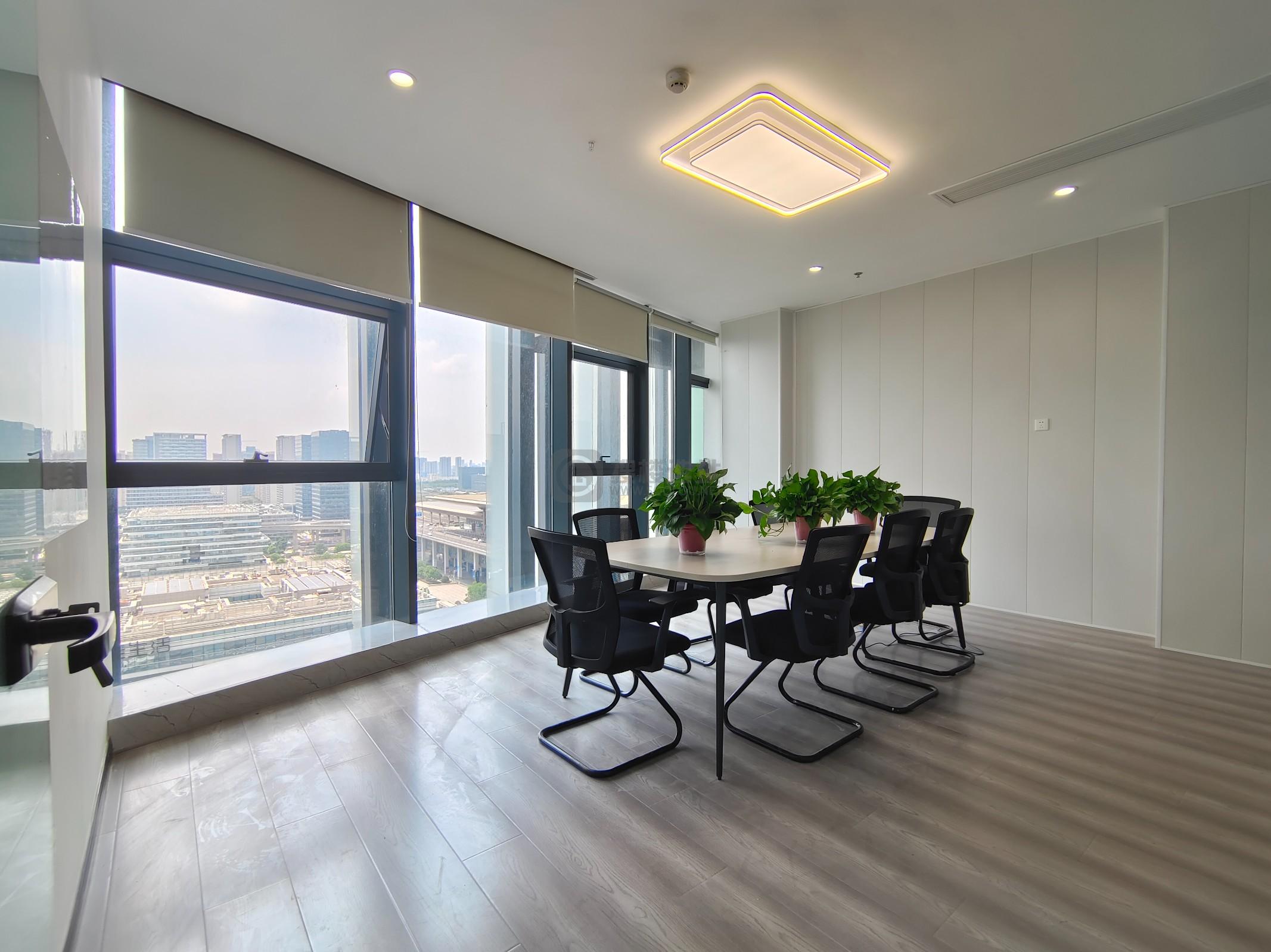 证大喜马拉雅中心面积250平