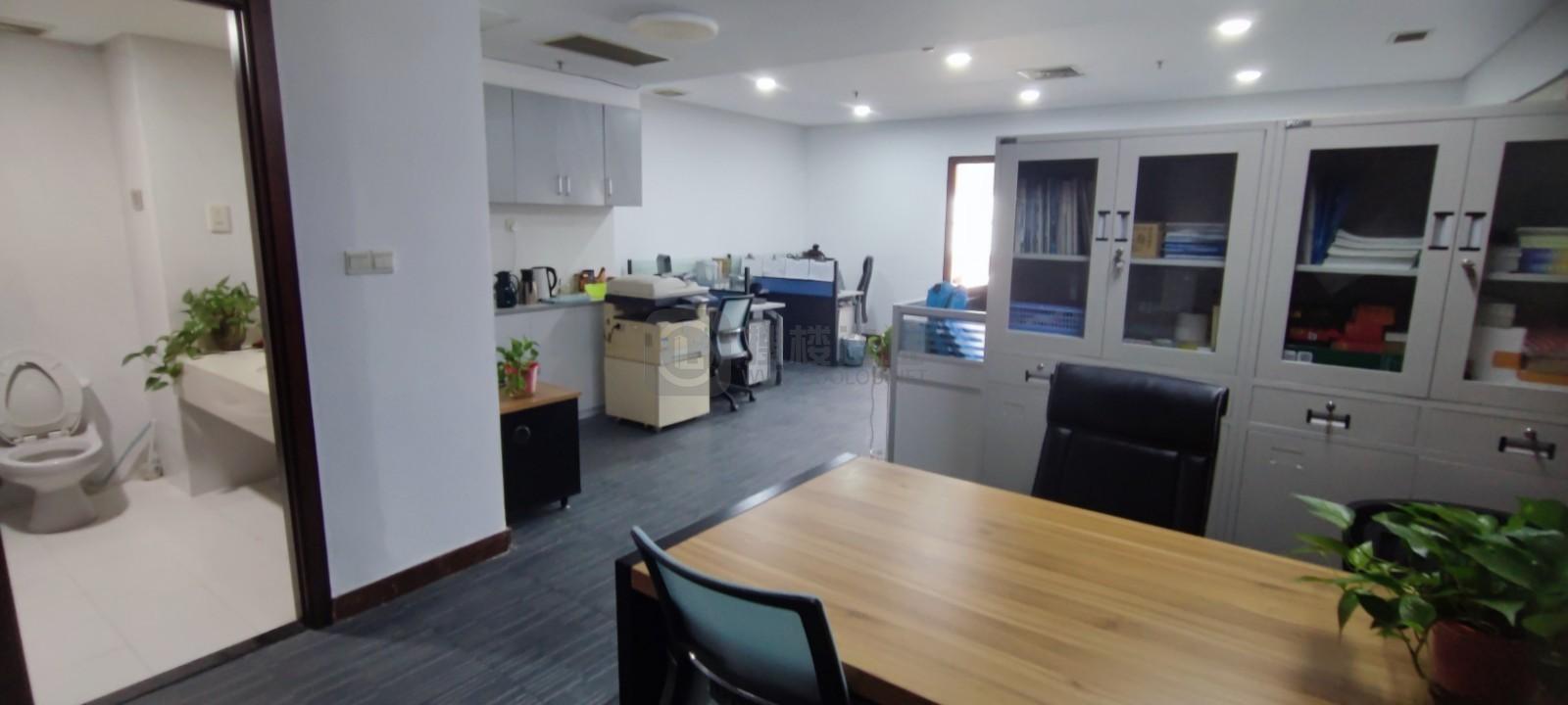 奥体科技中心面积97平