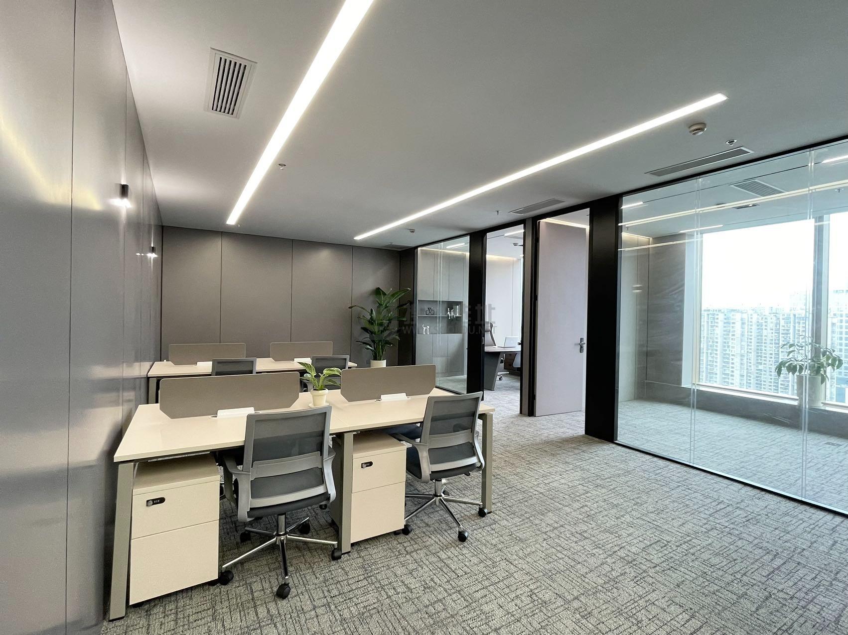 河西金鹰世界面积175平