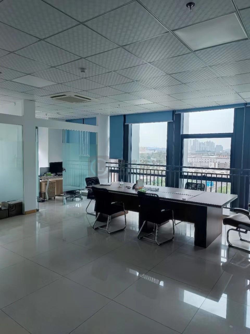 垠坤新城数据空间（信安大厦）面积139平