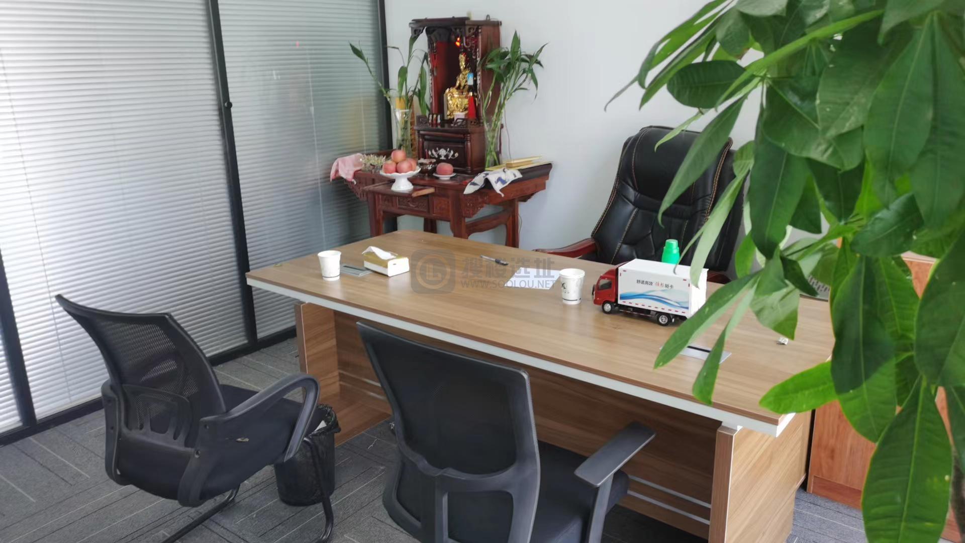 名家科技大厦面积136平