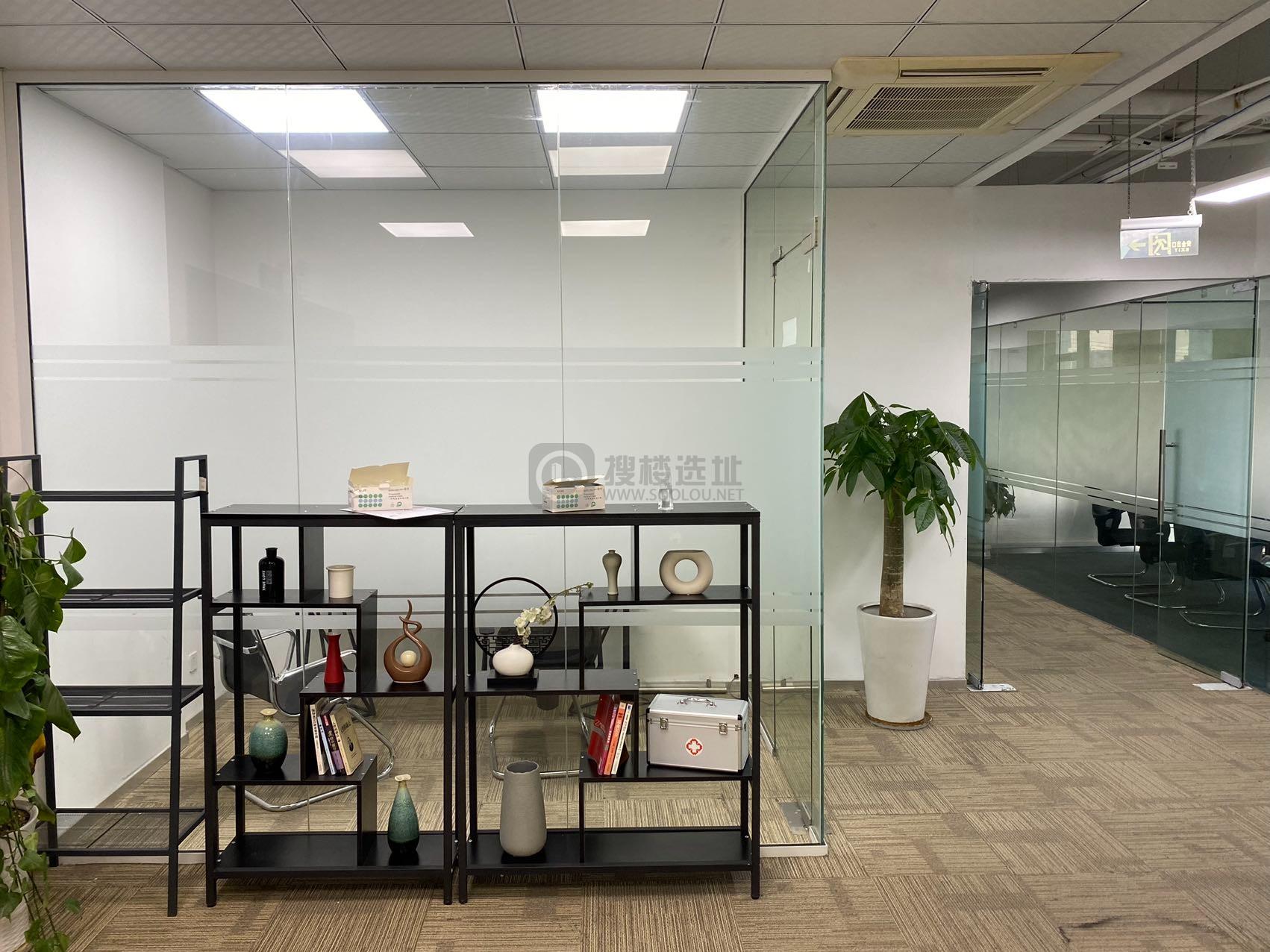 康缘智汇港面积605平