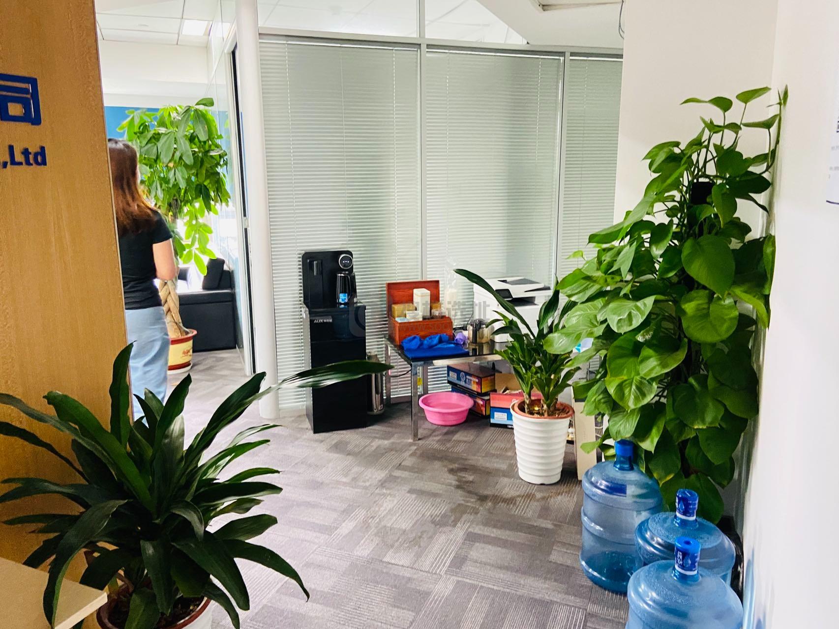 华美达怡华写字楼面积91平