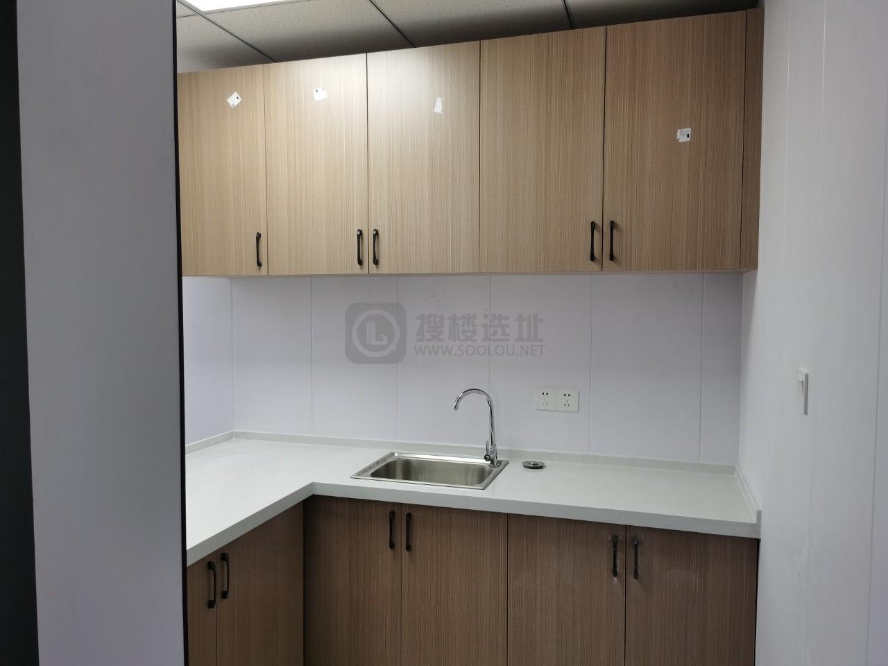 浙商大厦面积348平