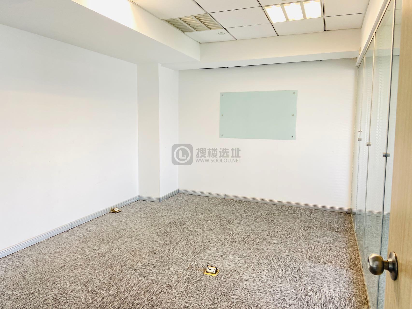 华美达怡华写字楼面积210平