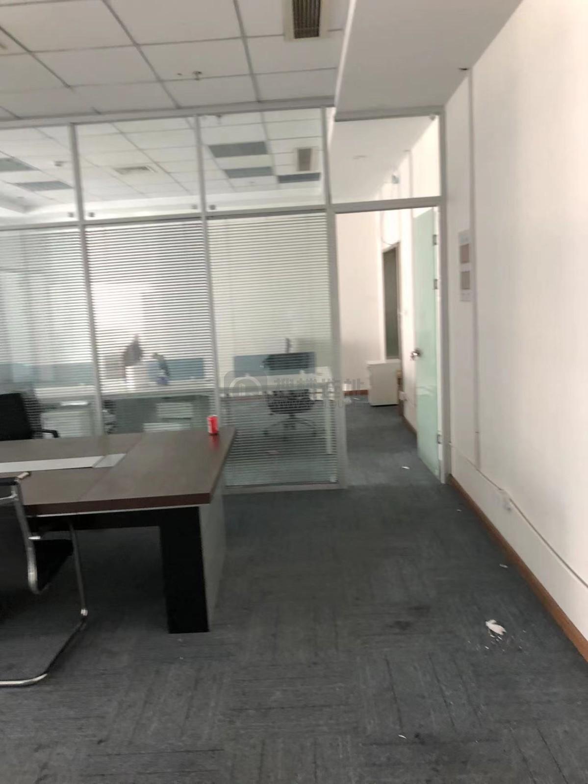 康缘智汇港面积1486平