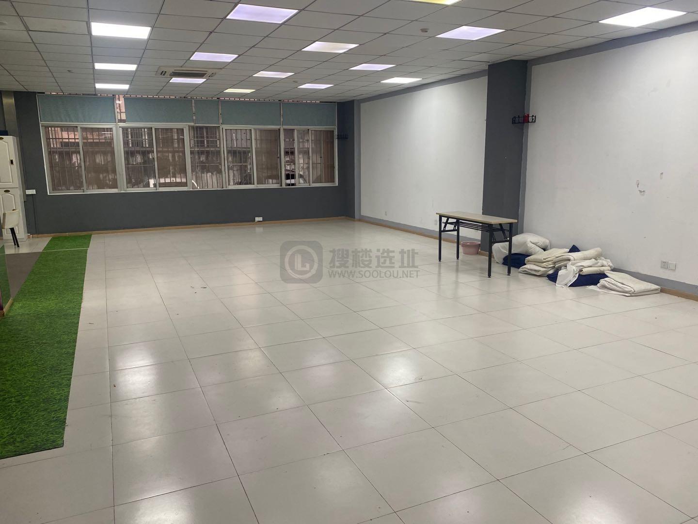 侨智港（京妆产业园）面积298平