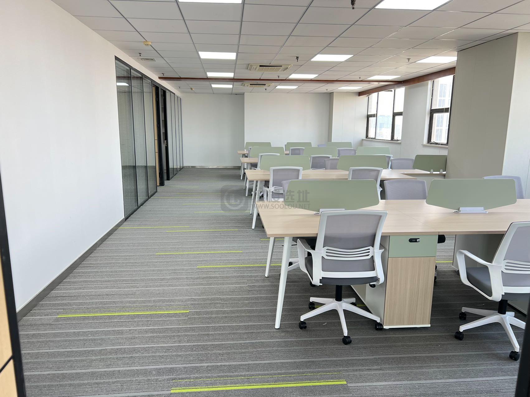 建伟大厦面积261平