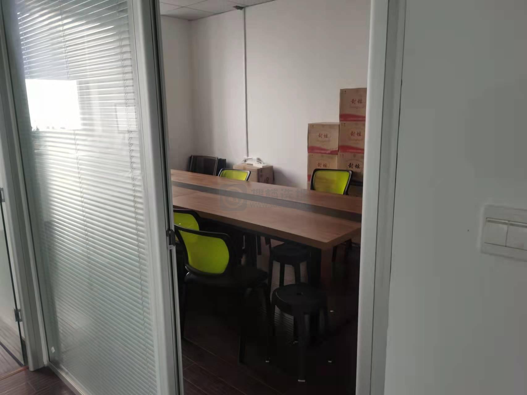 名家科技大厦面积270平