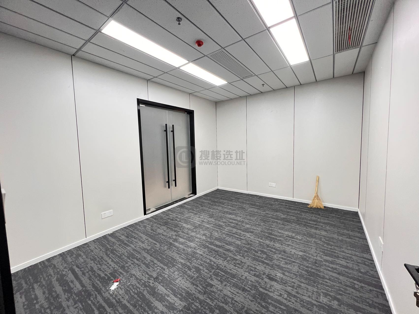 高铁网谷面积257平