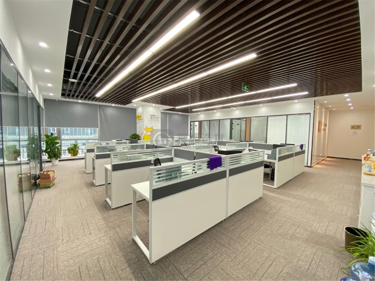 徽商大厦面积250平