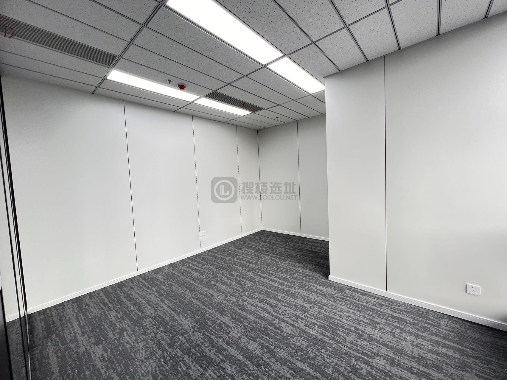 高铁网谷面积257平