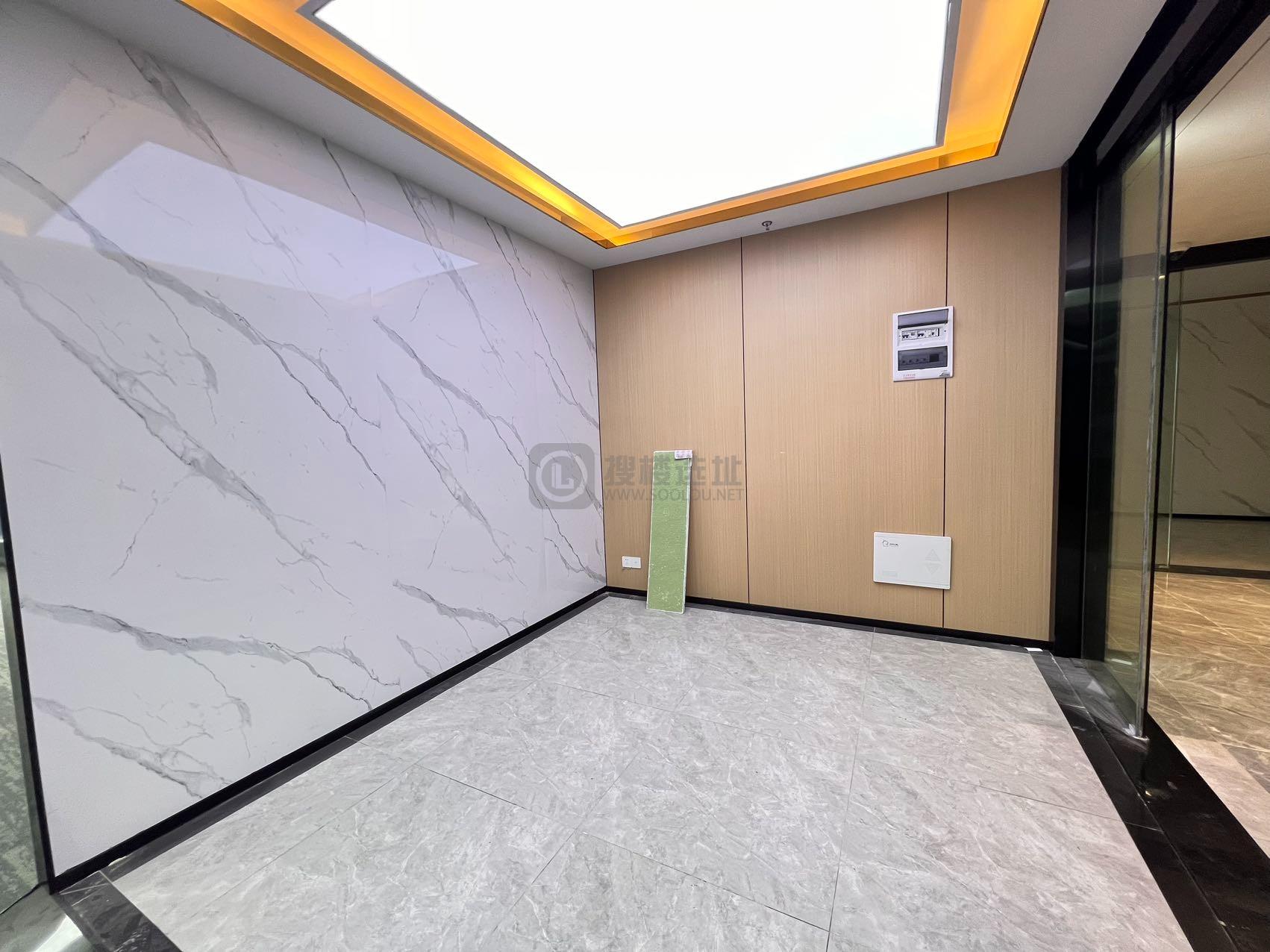 高铁网谷面积257平