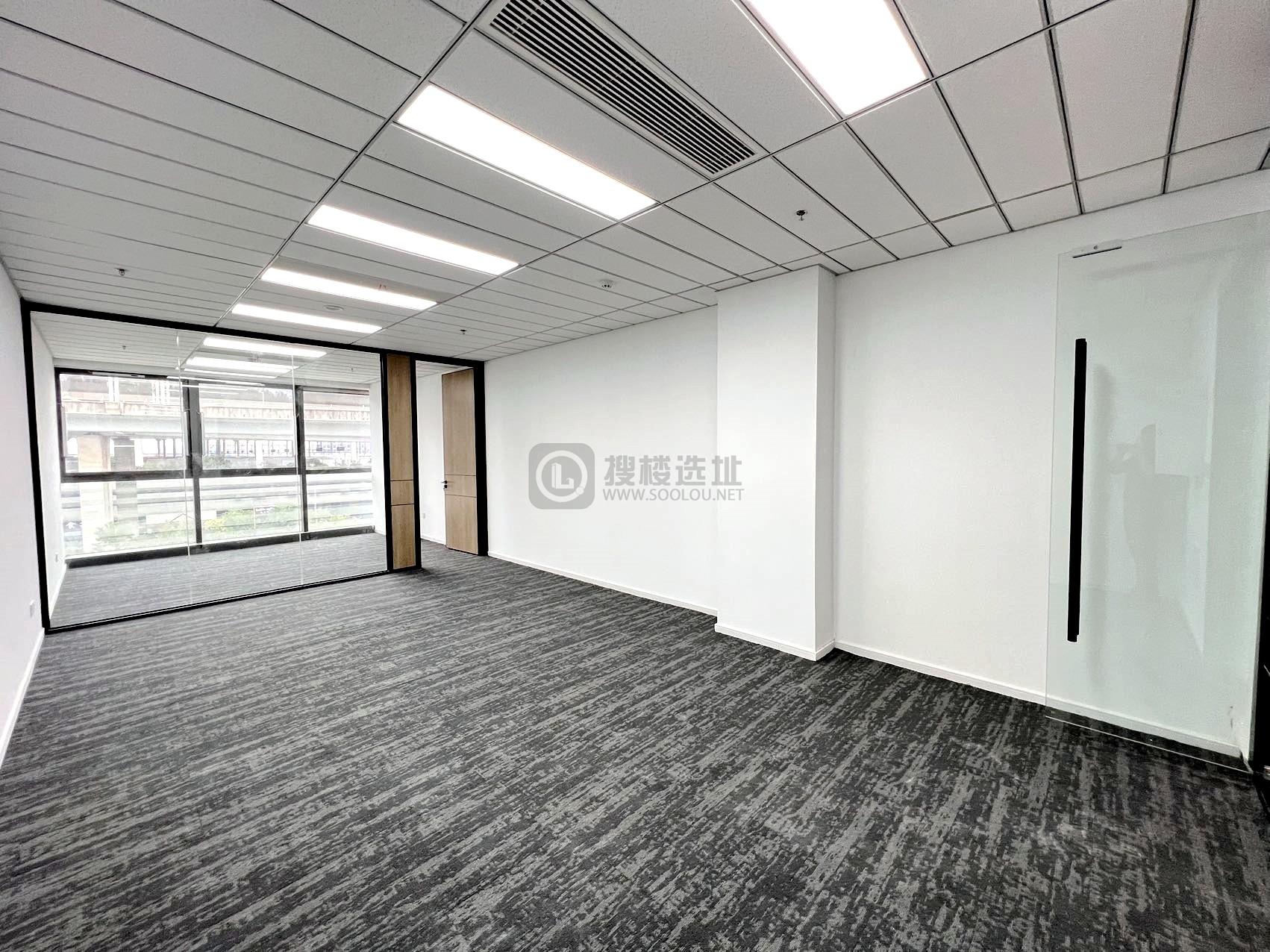 高铁网谷面积85