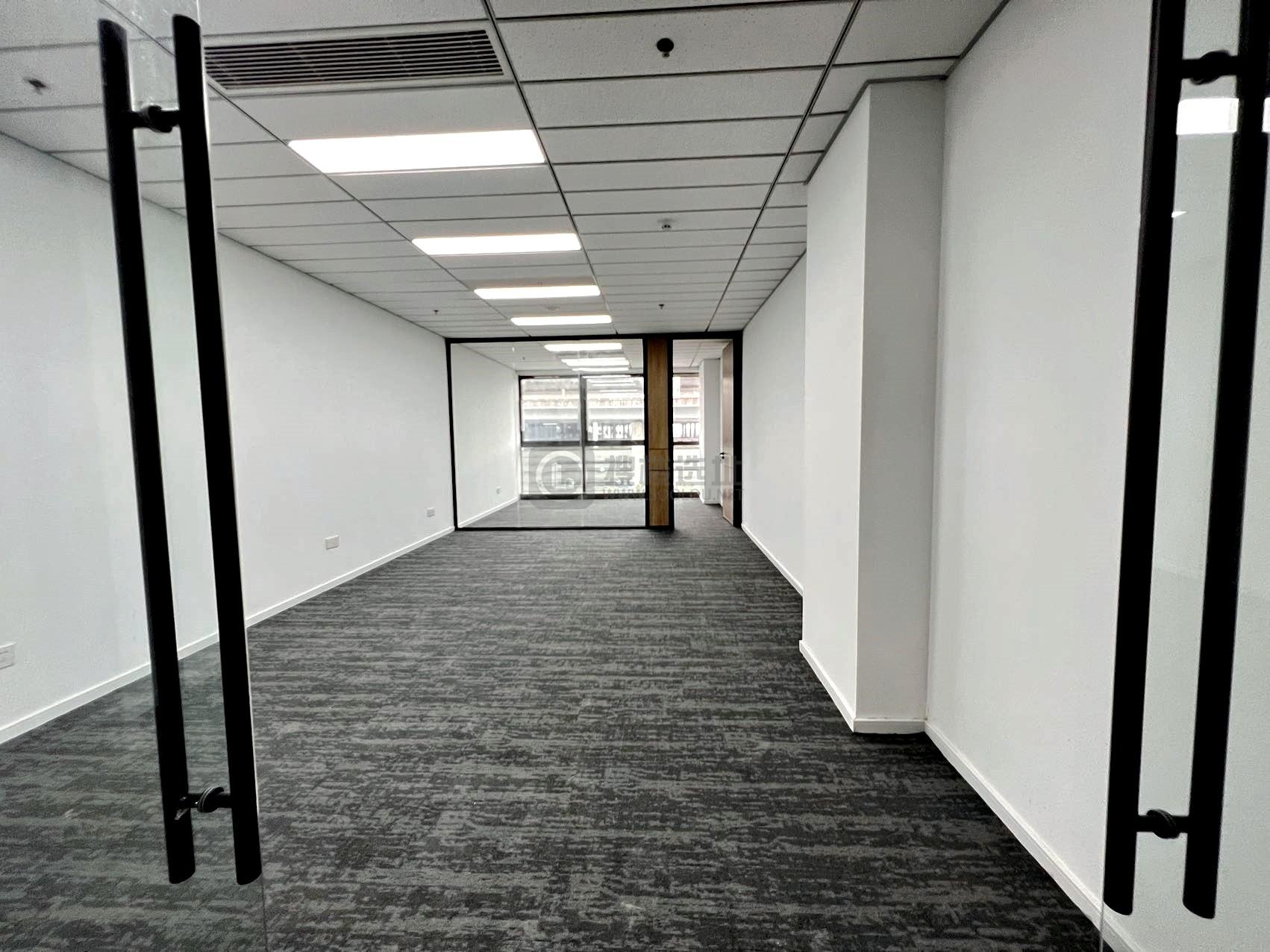 高铁网谷面积85平