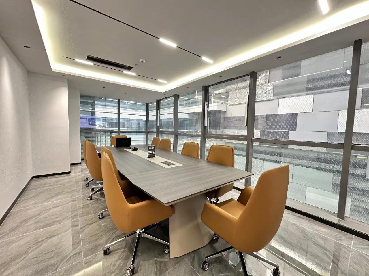 高铁网谷面积85平