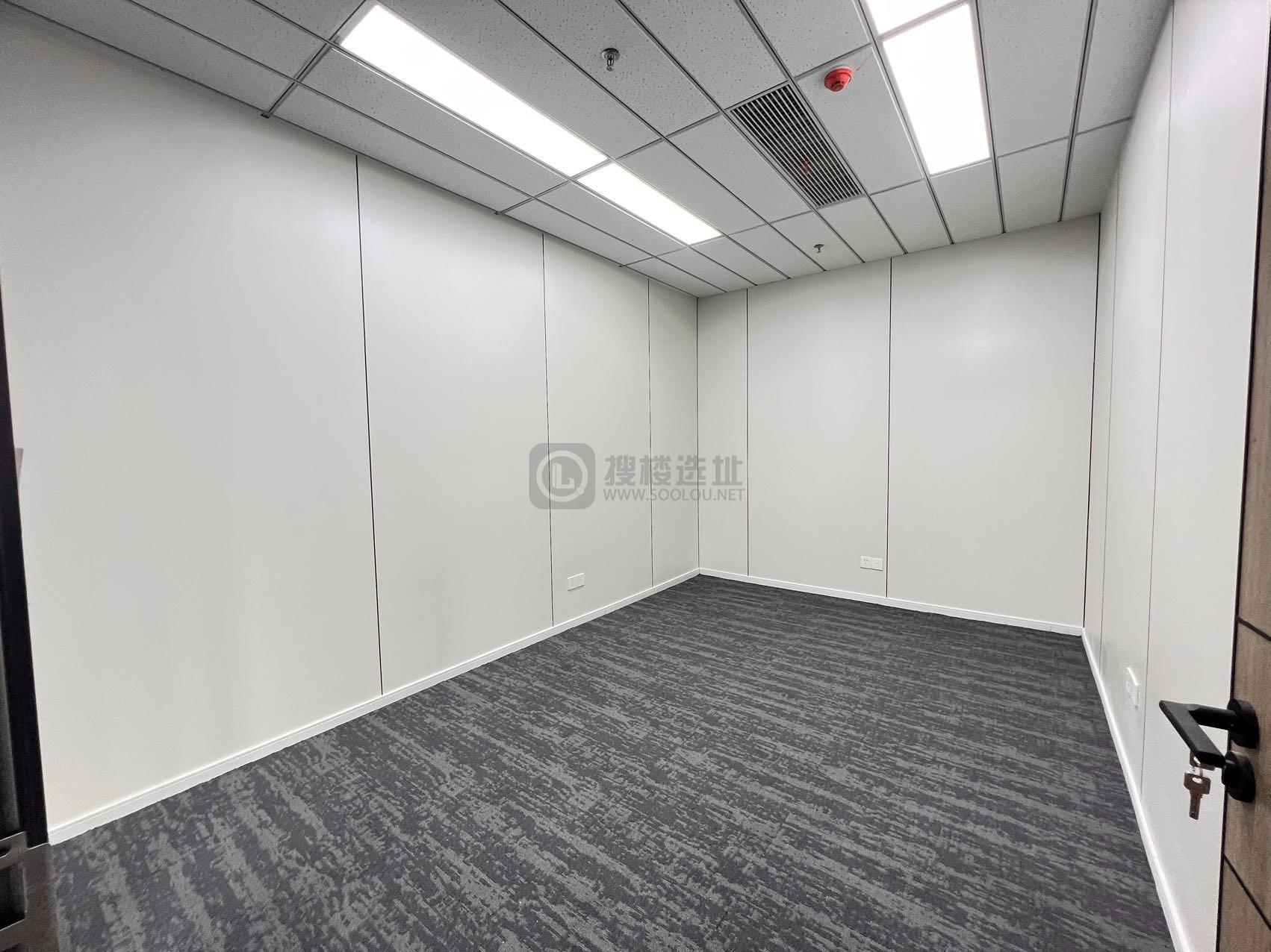 高铁网谷面积257平